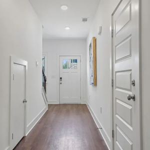 Pelham home for rent with fenced backyard and garage