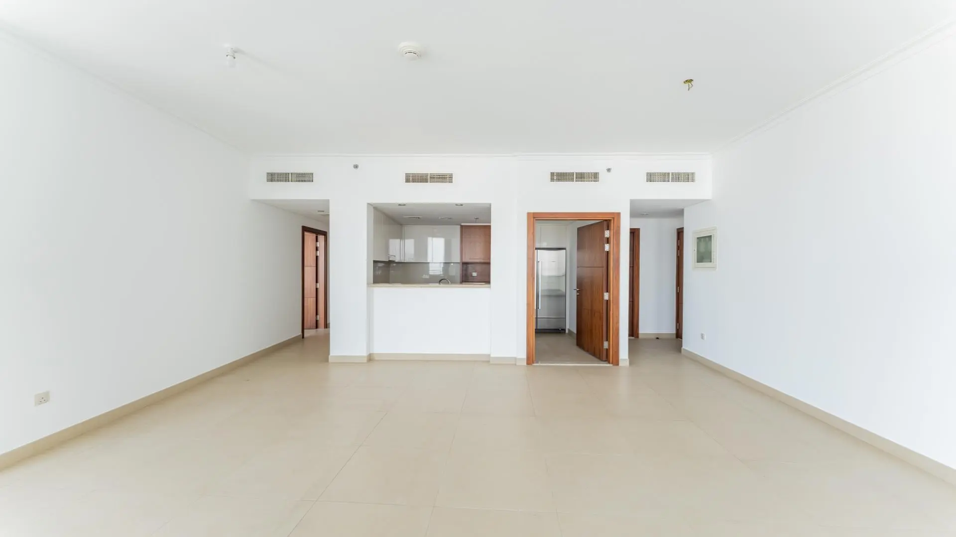 Apartments for Rent in Dubai Marina – Near DMCC Metro Station