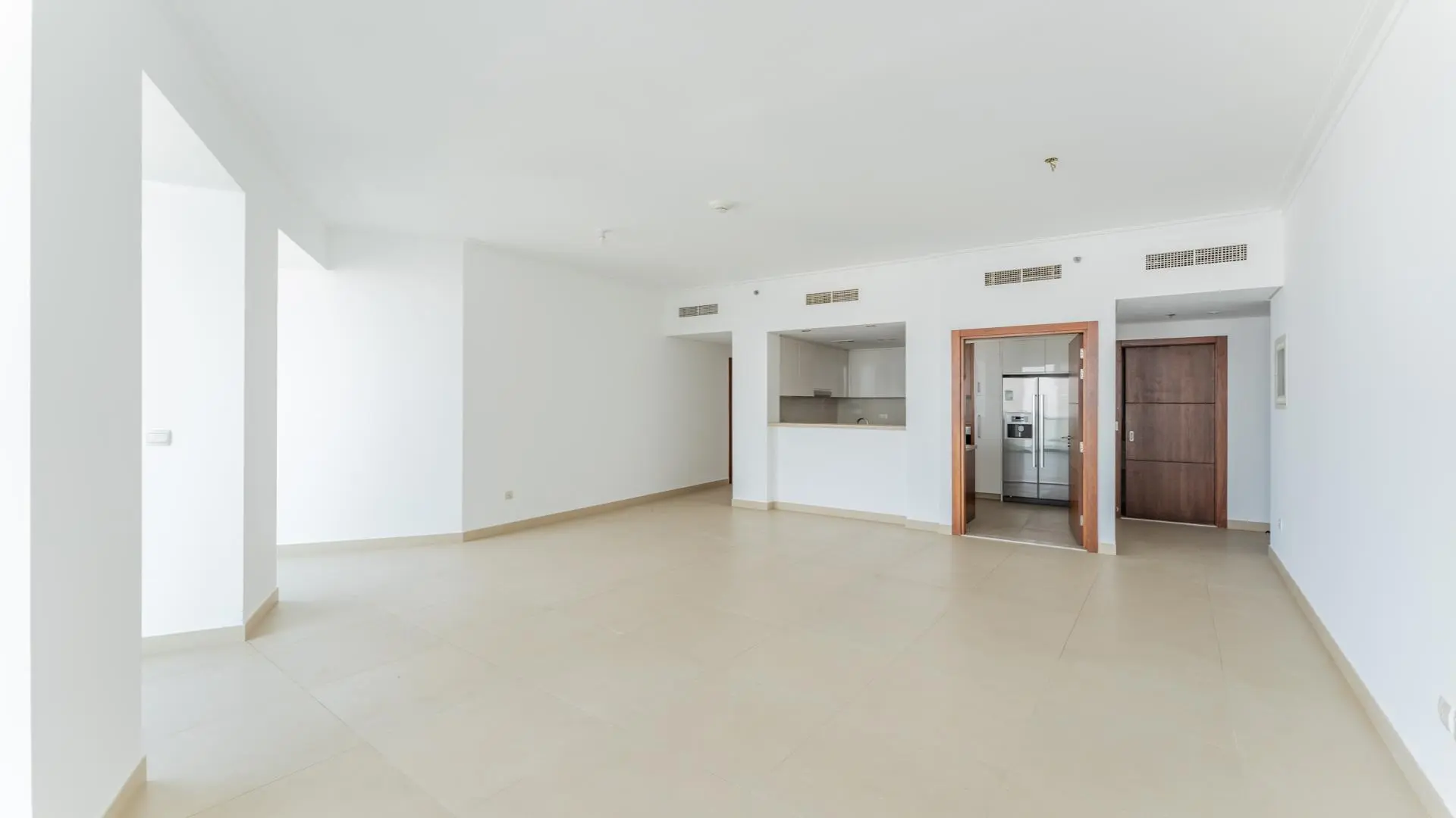 Apartments for Rent in Dubai Marina – Near DMCC Metro Station