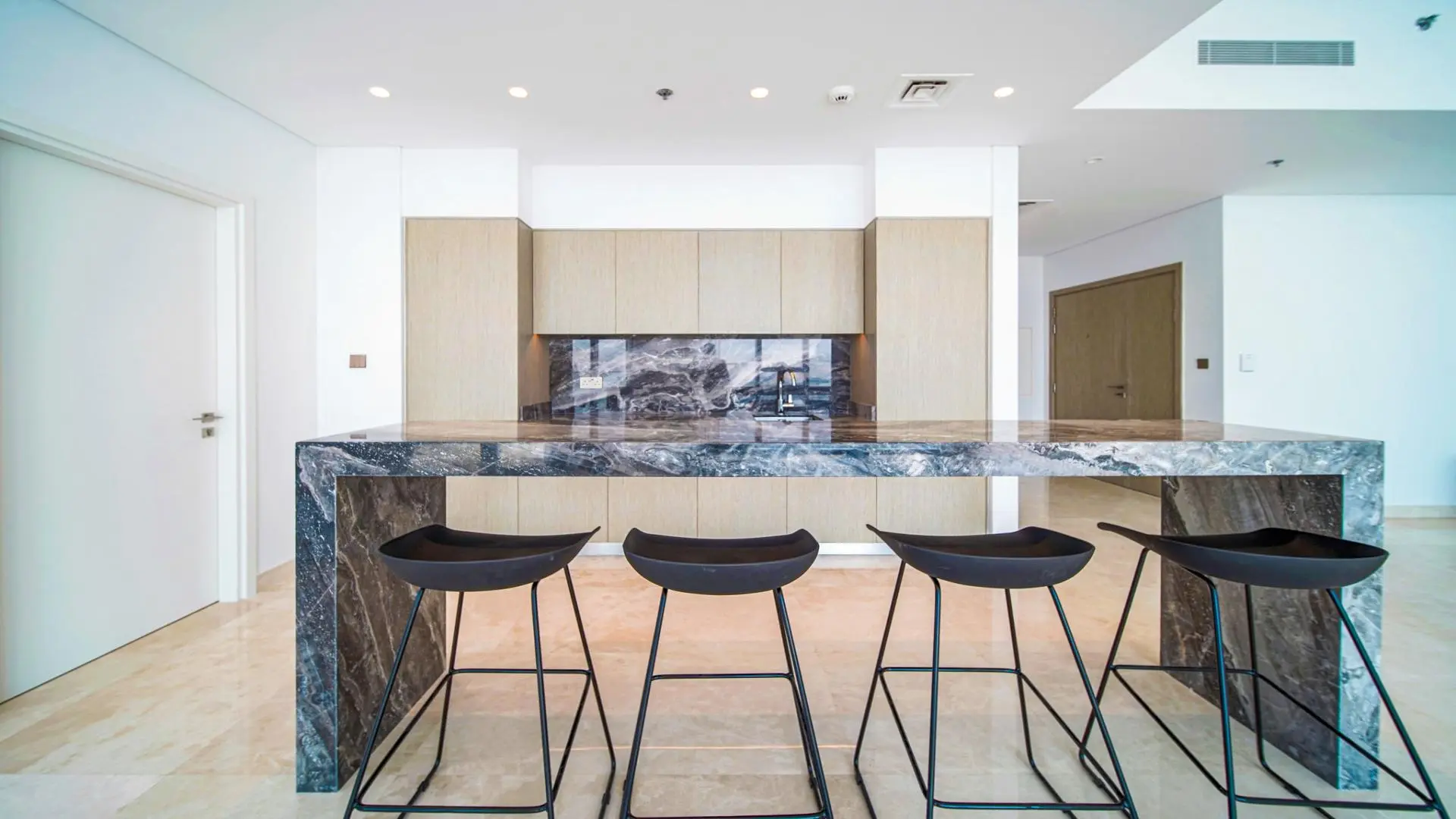Apartments for Rent in Dubai Marina – Near DMCC Metro Station