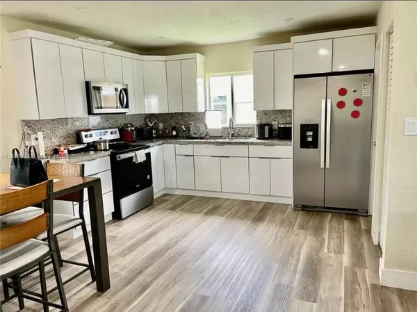 Furnished Apartments & Condos for Rent in Miami City