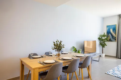 https://zameeninfo.com/property/3-bedrooms-townhouse-dubai-south/