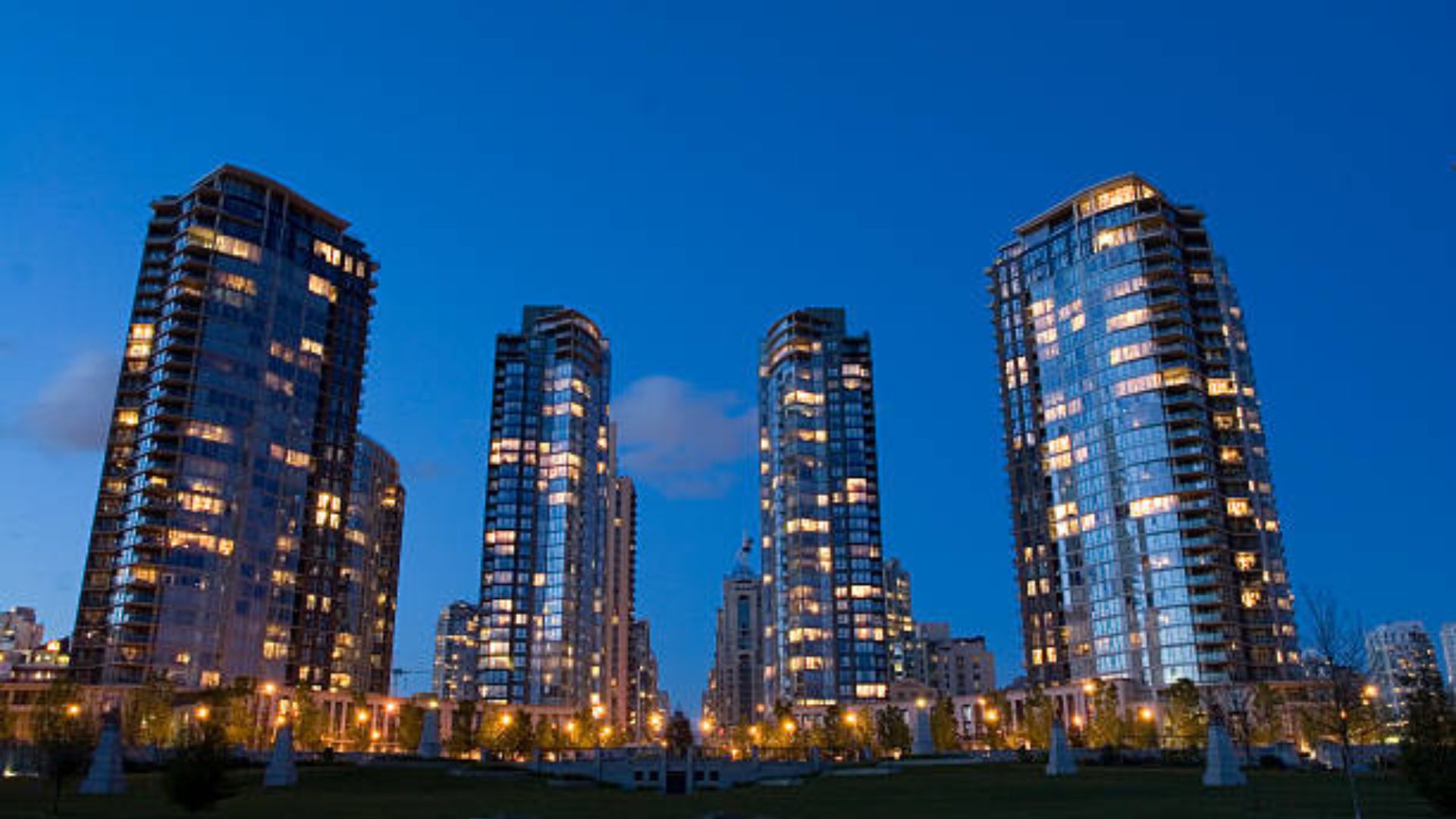 Pros and Cons of Buying a Home in Vancouver