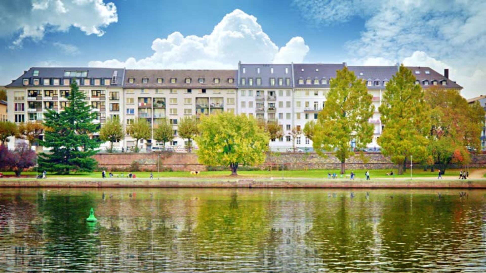 Apartment for Rent in Frankfurt for Global Professionals