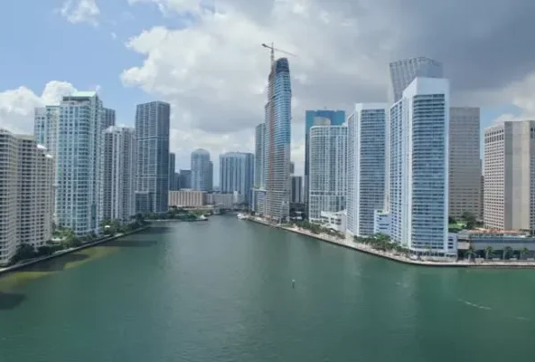 Waterfront Apartments for Rent in Miami