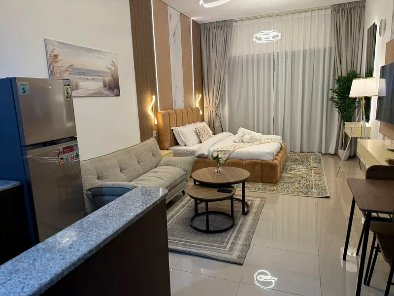Searching for Apartments for rent Al Zarooni Building? This modern residential development in the heart of Dubai offers fully furnished homes designed for professionals,