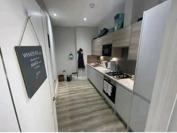 Apartments for Rent in Los Angeles – 11750 Wilshire Blvd