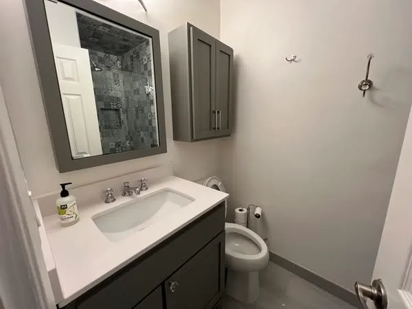 Apartments for Rent in Los Angeles – 9255 Doheny Road