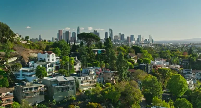 Pet-friendly 2-Bedroom Apartments Near Silver Lake LA