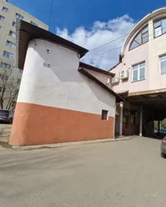 If you’re looking for commercial premises for rent in a prime location with excellent accessibility