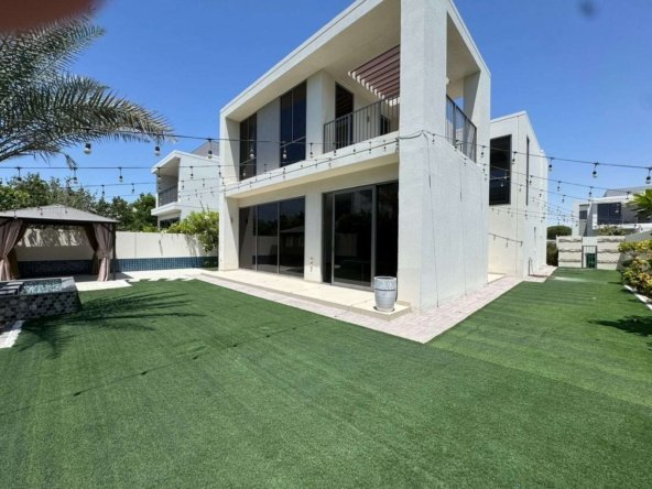 Luxury villas for Rent in Dubai