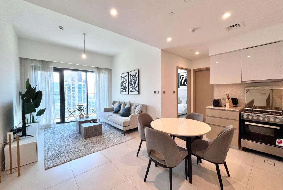 Burj Royale Apartment A Modern Home in the Heart of Downtown Dubai