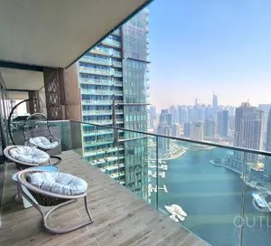 Flat in Dubai For Rent