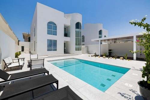 Umm Suqeim 2 villa for Rent in Dubai