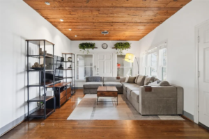 House for Sale in Houston, TX