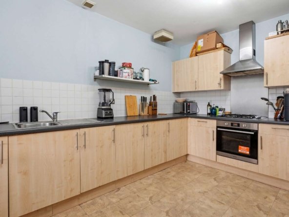 Flats for Sale in London